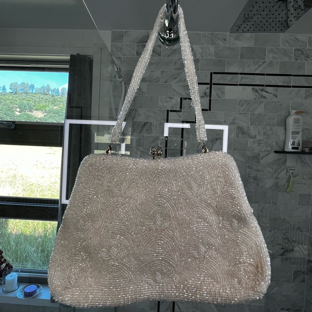 Elegant Cream Beaded Handbag